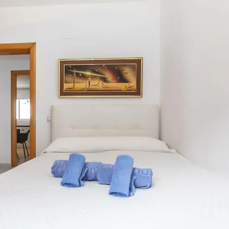 Mercury By Interhome